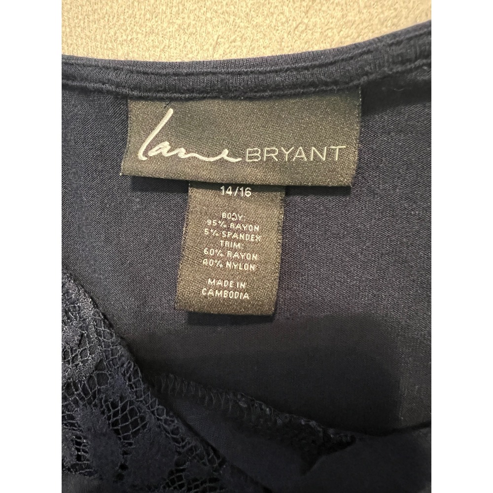 Lane Bryant Navy Blue Lace Yoke 3/4 Sleeve Top Blouse Plus Size 14/16 - Picture 5 of 7